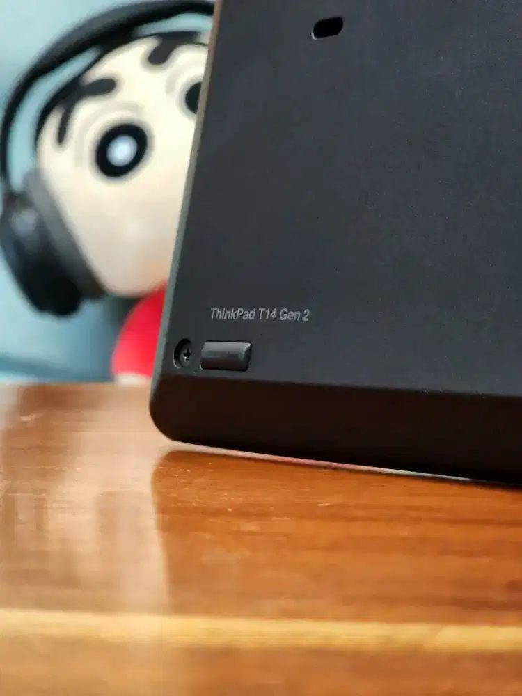 Thinkpad T14 Intel Iris Xe Core i5 11th RAM 16GB Slim Kondisi Istimewa