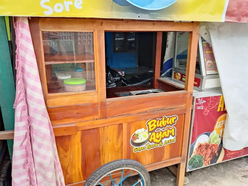 DIJUAL GEROBAK BAKSO/MIE AYAM/BUBUR KONDISI MULUS