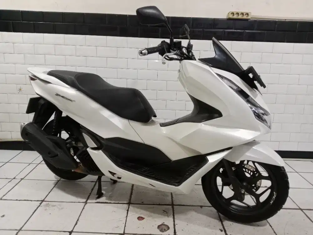 Honda PCX CBS 2022 mesin halus terawat