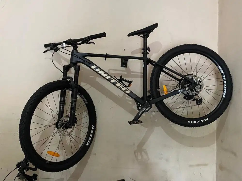 Sepeda MTB United Clovis 5.10 1x11 Shimano Deore