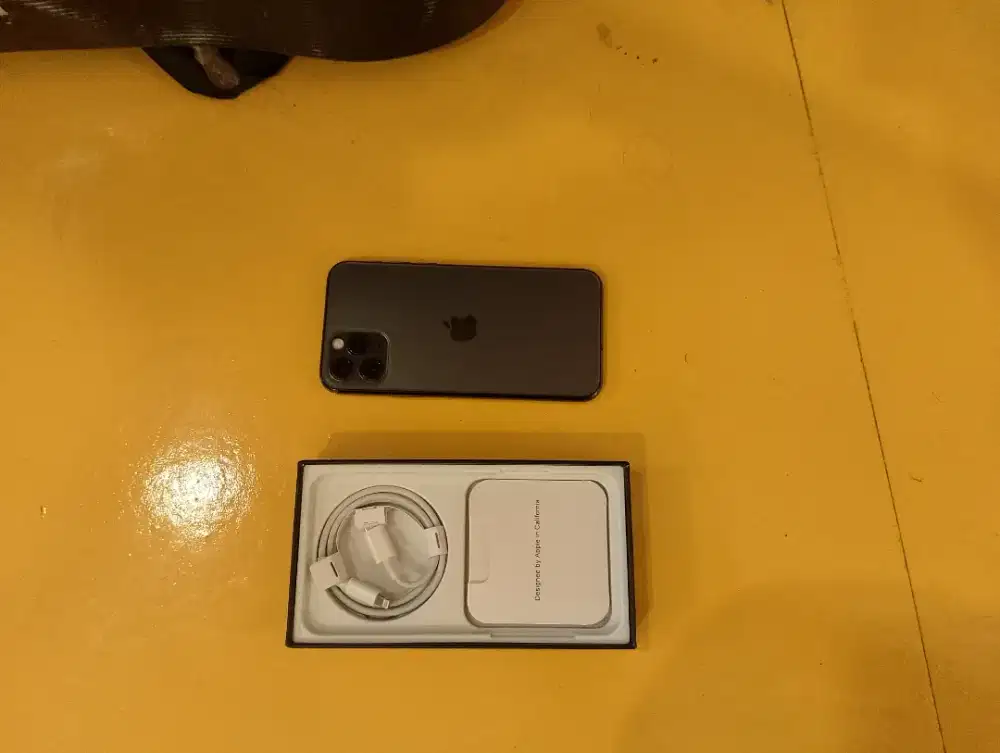 Iphone 11 pro max 256gb baru markotop