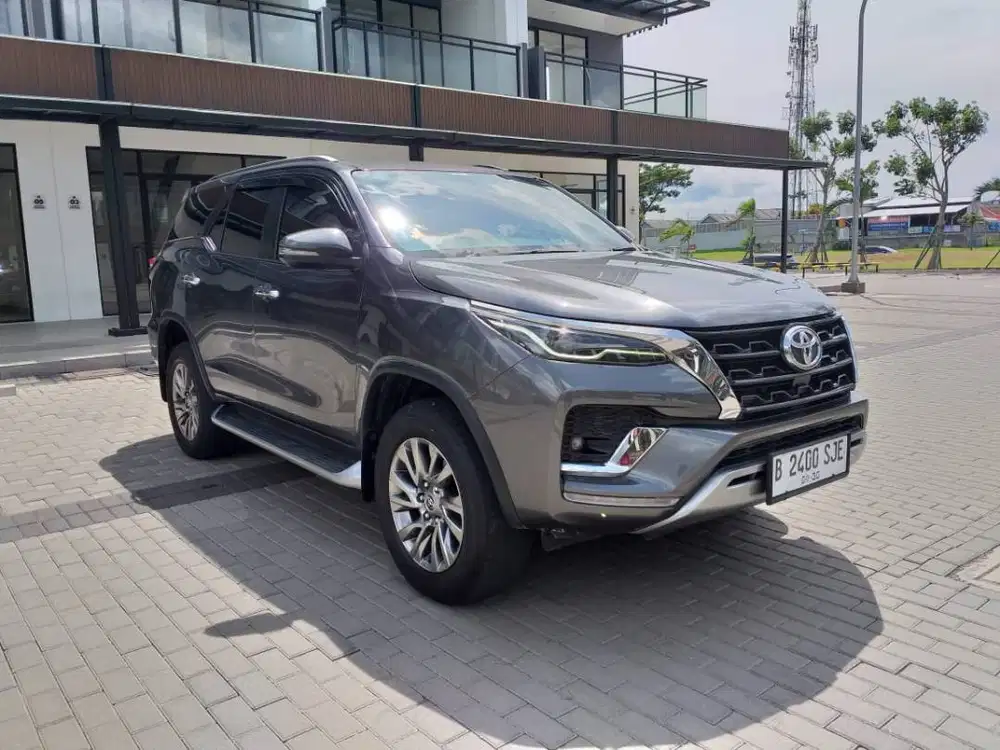 [LOW KM] WARNA JARANG Toyota Fortuner VRZ Diesel SOLAR 2.4 AT 2021