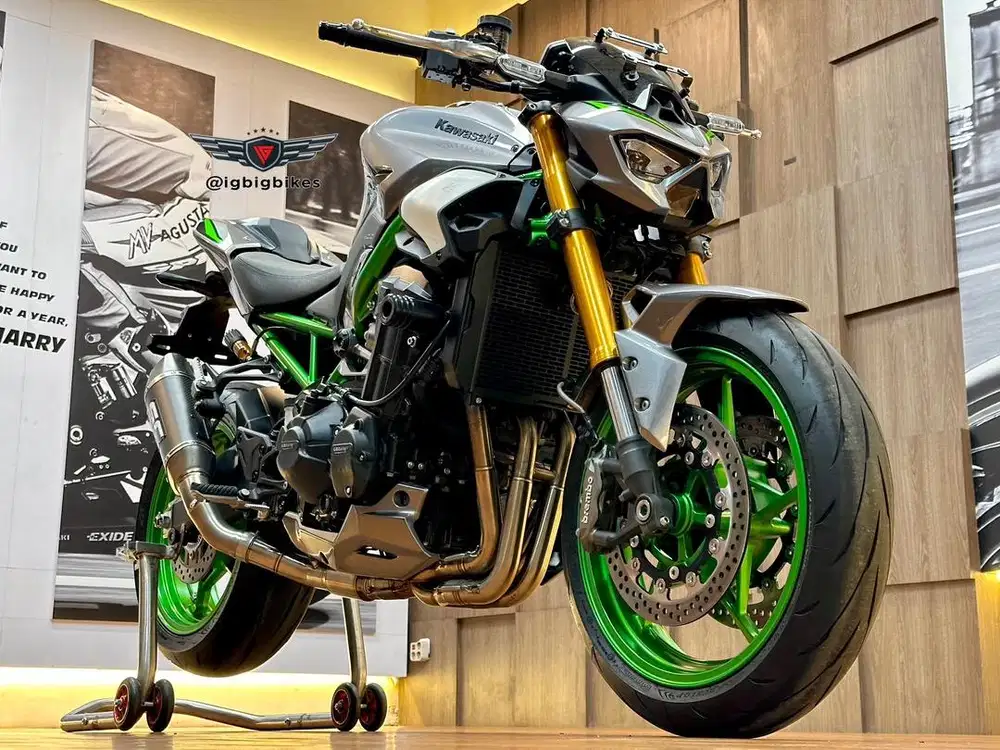 Kawasaki Z900 SE 2025