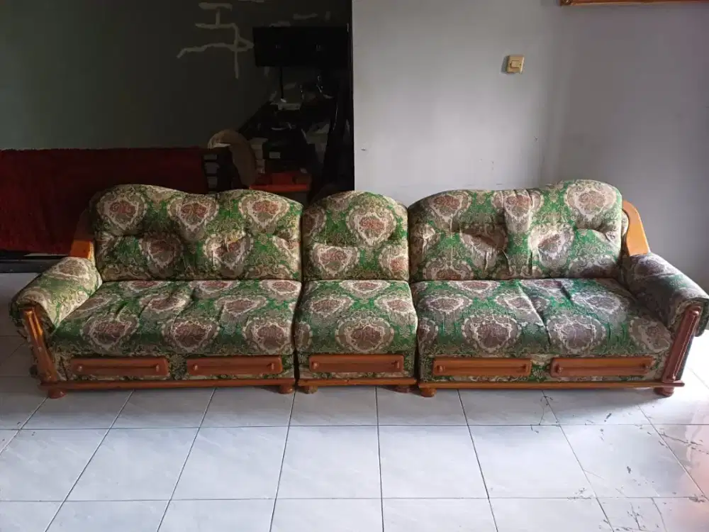 SOFA MASIH LAYAK PAKAI