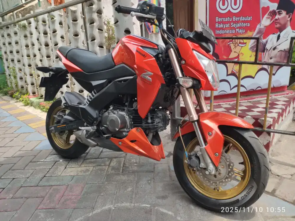 Kawasaki Z125 Pro Orange Tahun 2016 KSR Honda Monkey