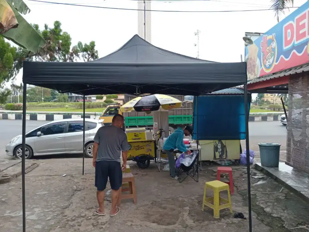 Tenda lipat matic praktis gazebo portable payung buat jualan