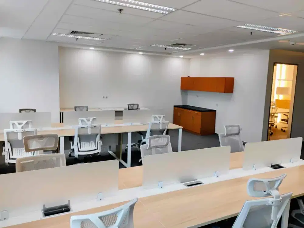 Disewakan Kantor Sudirman Fully Furnished