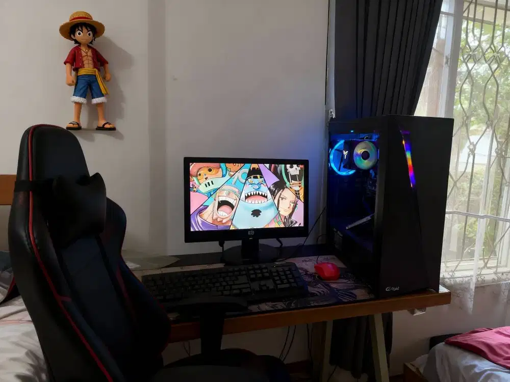 mau jual komputer 1set bisa dipake game