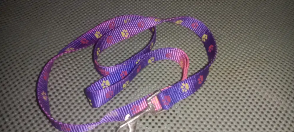 Tali Anjing/ Kucing Ungu Telapak Kaki Kucing