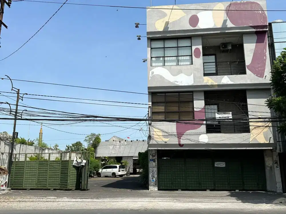 Tempat Usaha Strategis