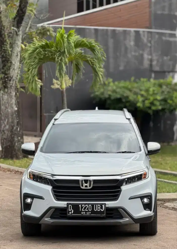 BRV E Matic 2022 Istw Skli
- KM low 48rb istw Skli Mulus