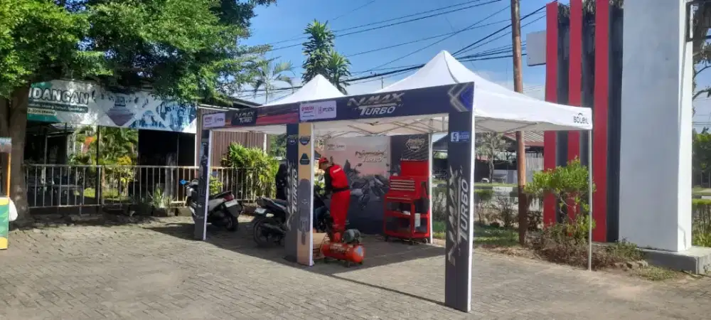 Tenda lipat matic praktis gazebo portable payung buat jualan