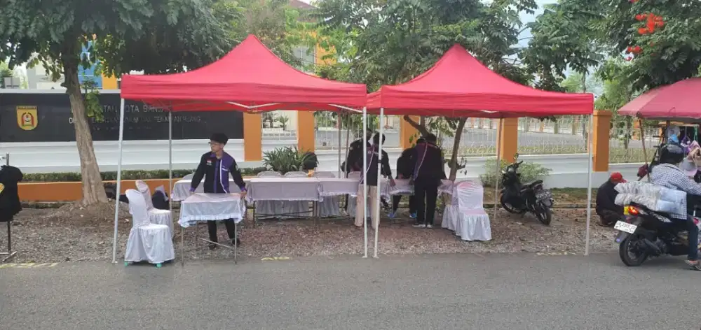 Tenda lipat matic praktis gazebo portable payung buat jualan