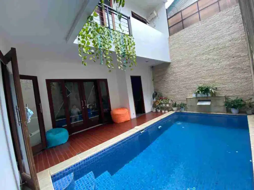Rumah Bagus Siap Huni ada Swimming Pool area Bintaro Sektor 9