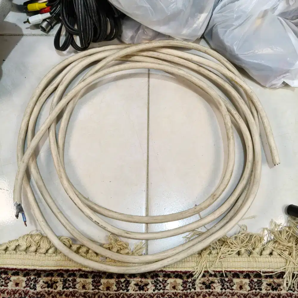 kabel listrik Eterna 2x2.5 NYM engkel 4meter instalasi rumah garasi