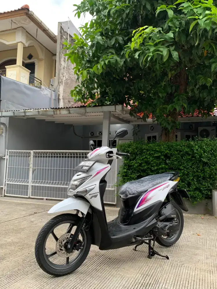 HONDA BEAT POP FI ESP 2015 ISTIMEWA