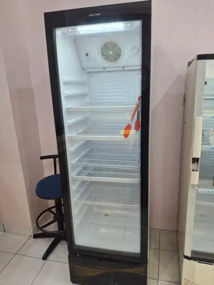 Jual showcase Polytron 237L dan 181L