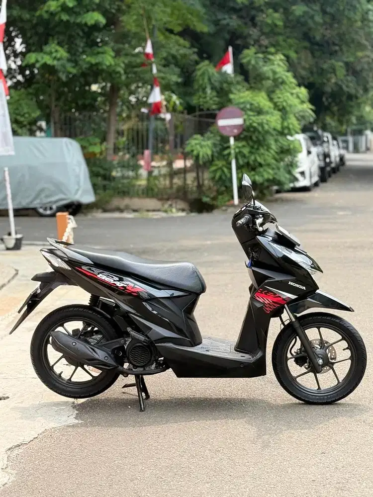 (KREDIT DP 1.1JT) HONDA BEAT CBS TAHUN 2022, KM LOW 17RB MULUS