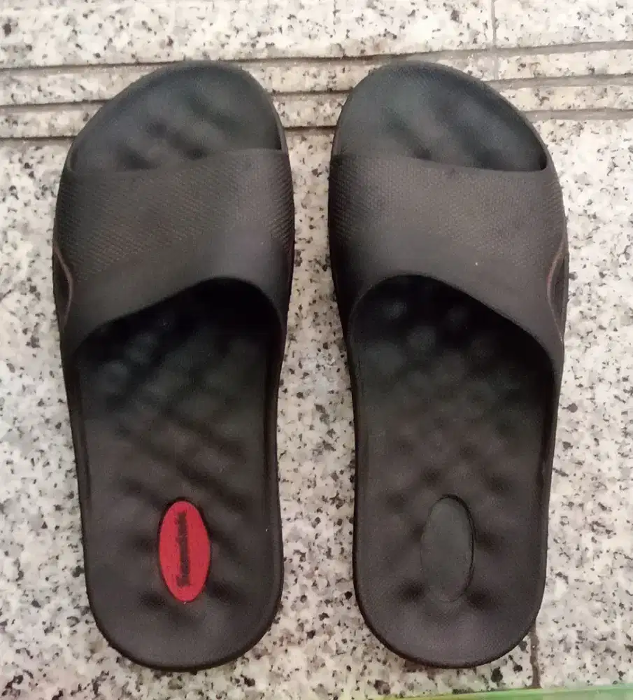 Selop karet merk Bata - NO MINUS