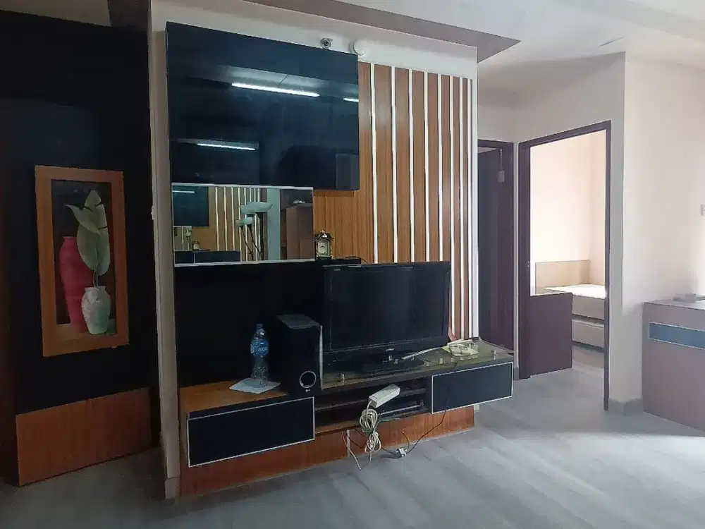 Disewakan Apartemen 2 Kamar Furnished, Mediterania Garden 2 Central Park Jakarta Barat