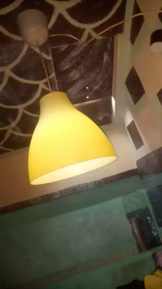 LAMPU GANTUNG JUMBO