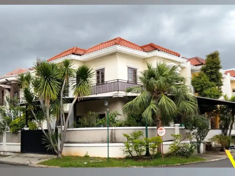 DIJUAL RUMAH THE GADING RESIDENCE LT 209 LB 178 POSISI HOOK JALAN LEBAR RAPI DAN SIAP HUNI