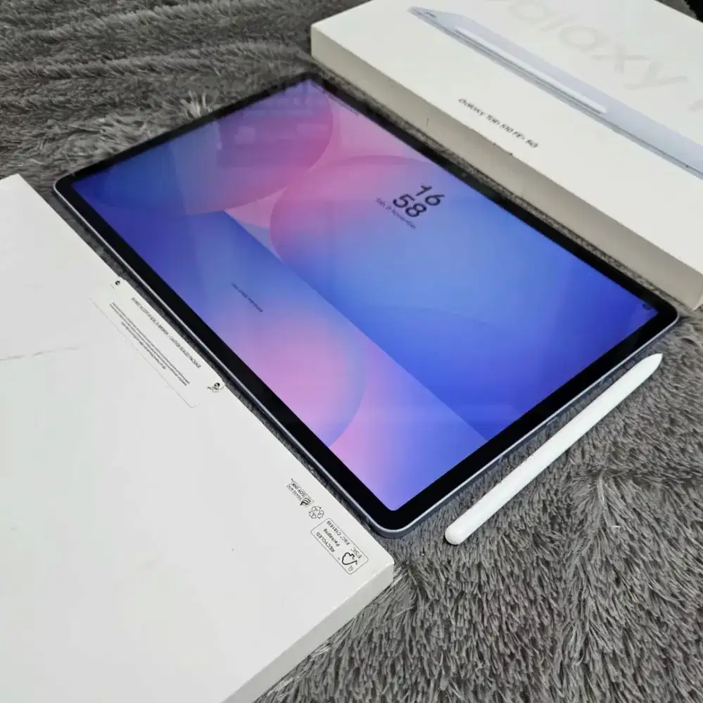 Samsung Tab S10 FE Plus 5G like new