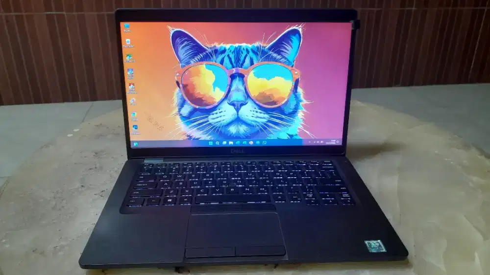 Laptop Dell Latitude 5400 core i5 Ram 8GB ssd nvme512GB Backlight GEN8