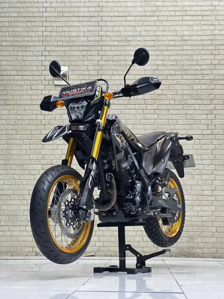 TERMURAH‼️ Kawasaki KLX 230 SM SE 2022 Type Tertinggi - Dava Mustika