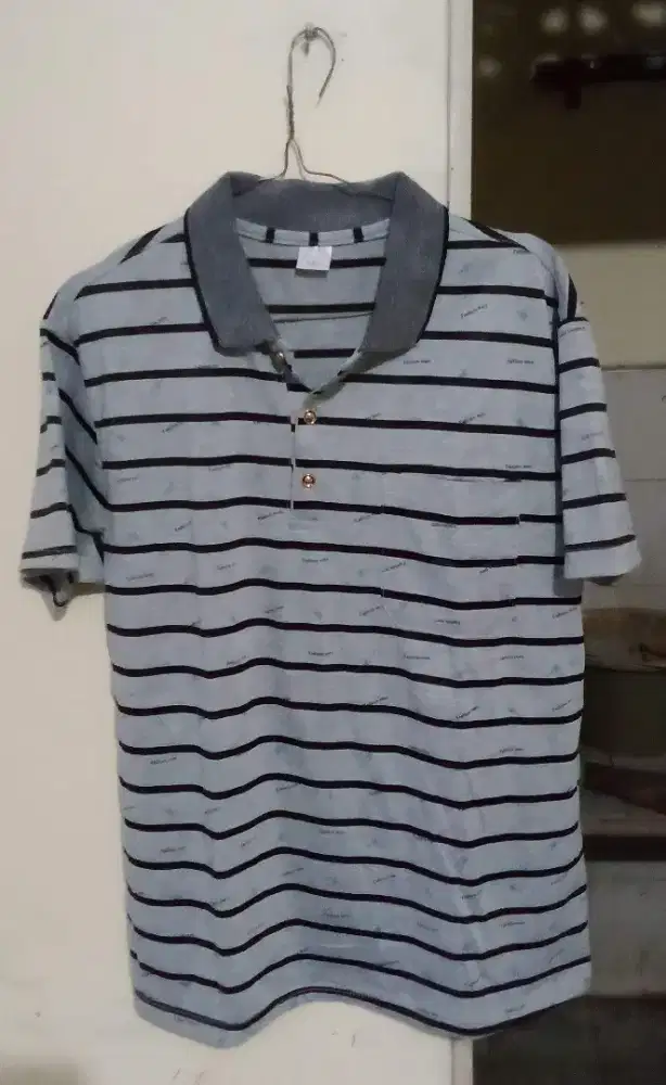 Kaos kerah import warna Abu Muda - NO MINUS