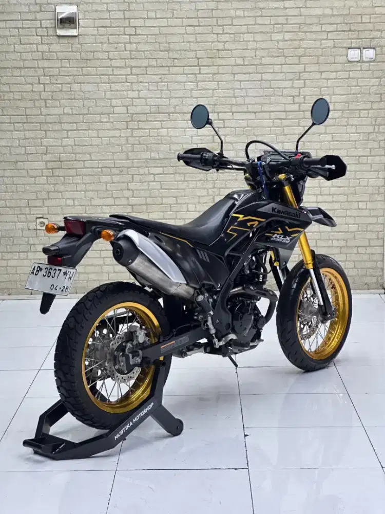 TERMURAH‼️ Kawasaki KLX 230 SM SE 2022 Type Tertinggi mustika Motoshop