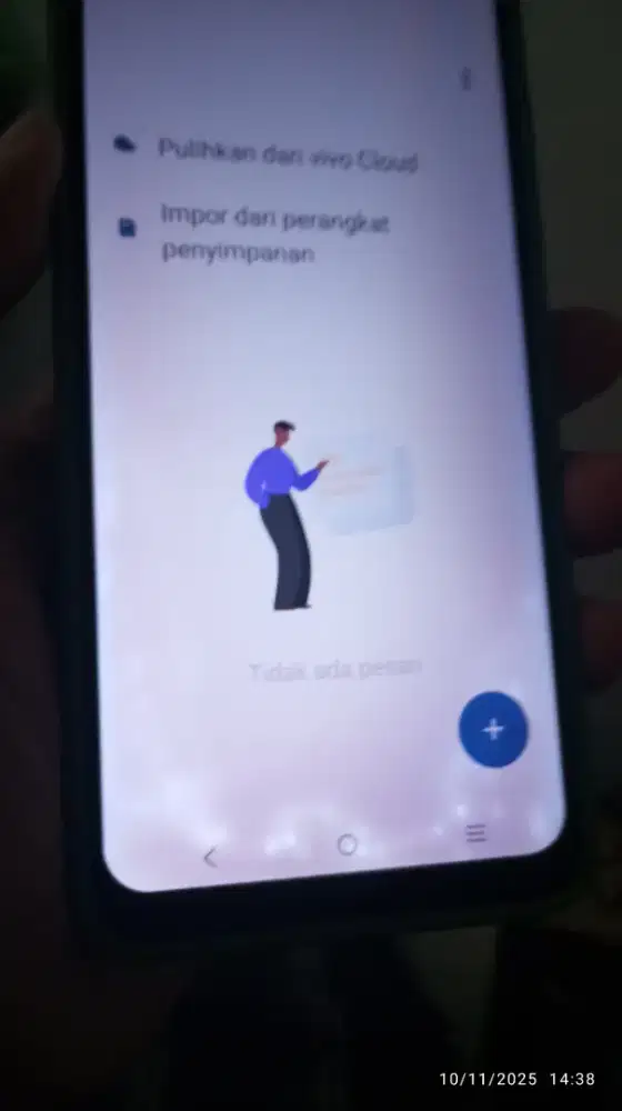 Vivo y16 ram 3/32gb lengkap bercak layar.