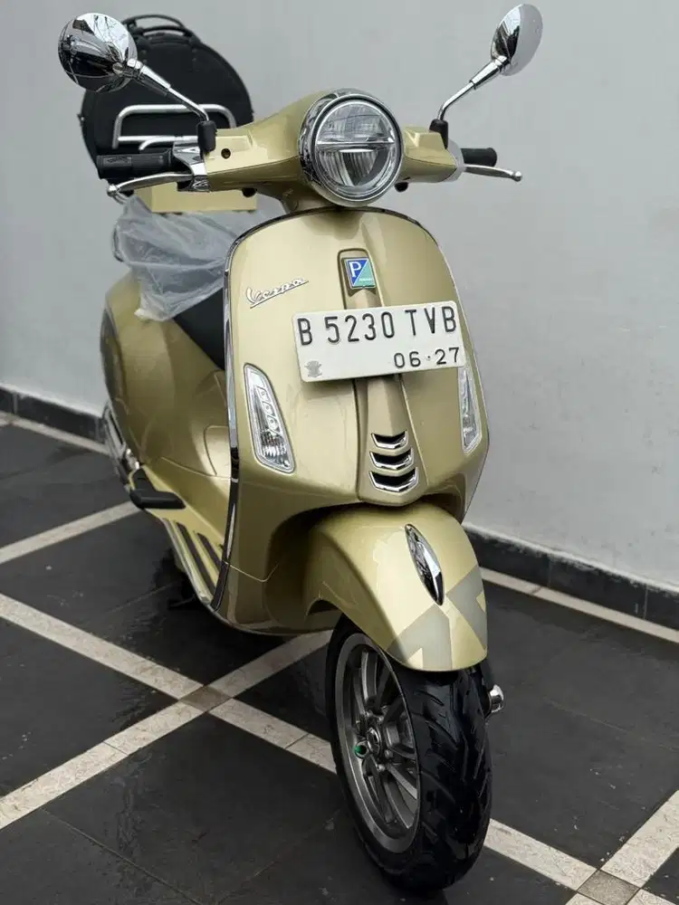 Vespa Primavera 75 Anniversarry 2021 km700 perak (justin bieber,anniv)