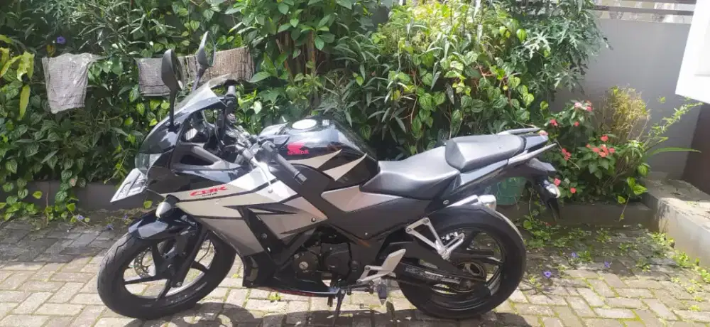 Motor Honda CBR 150cc