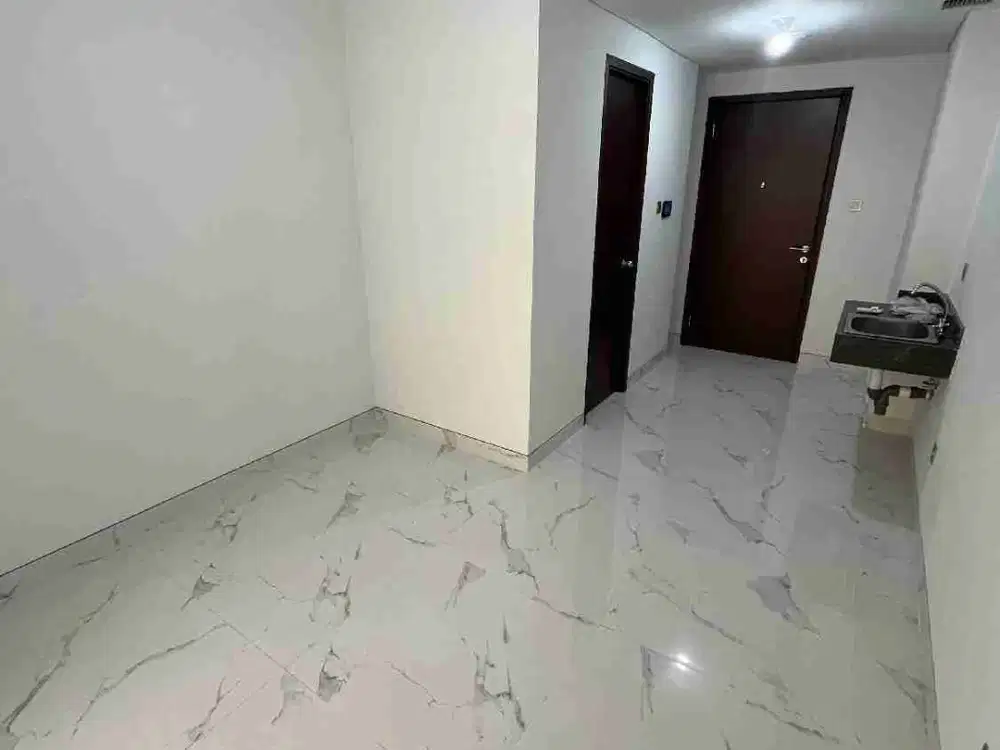 Apartemen Transpark Cibubur, Tower C lantai 2 , Harga Spesial ! Nego sampai jadi!