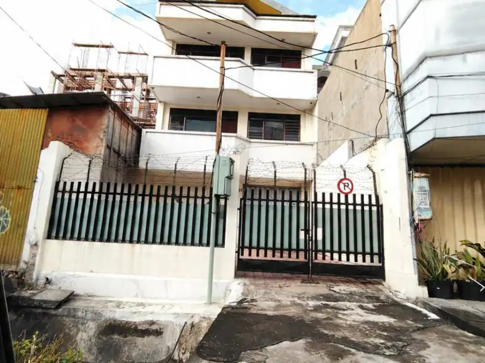 Disewakan Ruko Kedungsari Kedungdoro Nol Jalan Komersial Area