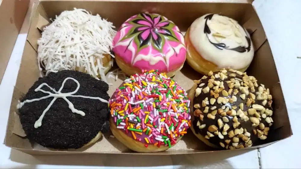 Lowongan kerja jaga stand donat