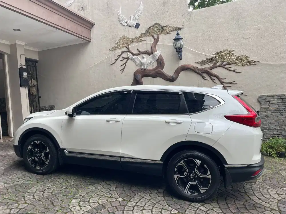Honda CR-V 2019 1.5 Turbo SUPER MULUS LUAR DALAM SIAP PAKAI!