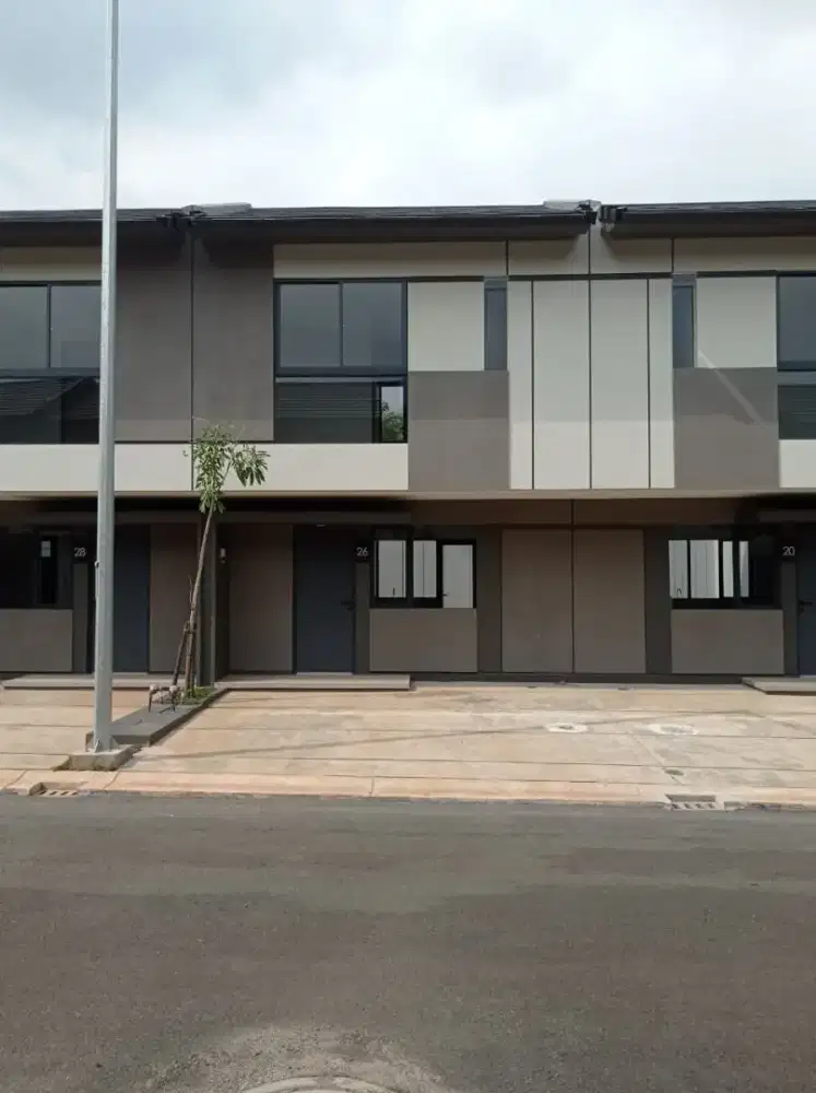 Disewakan rumah di park serpong nempel gading serpong