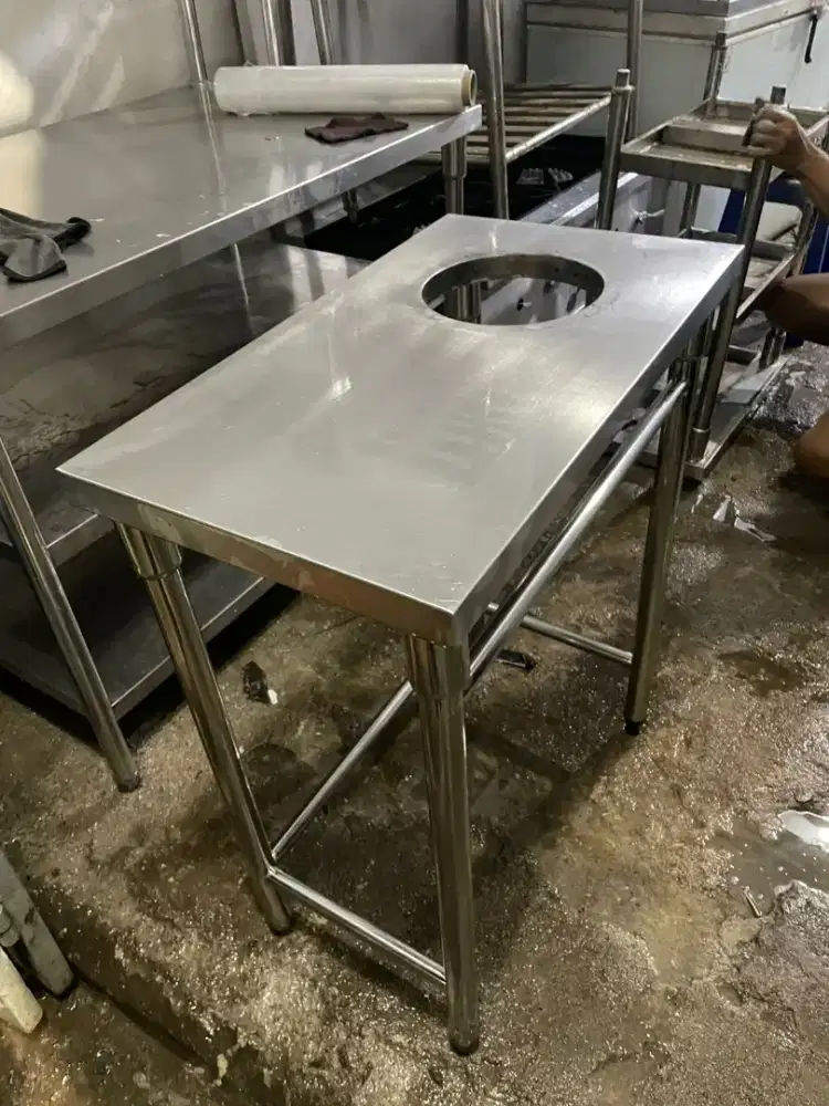 Meja Stainless 1 Ambalan w/ Backsplash