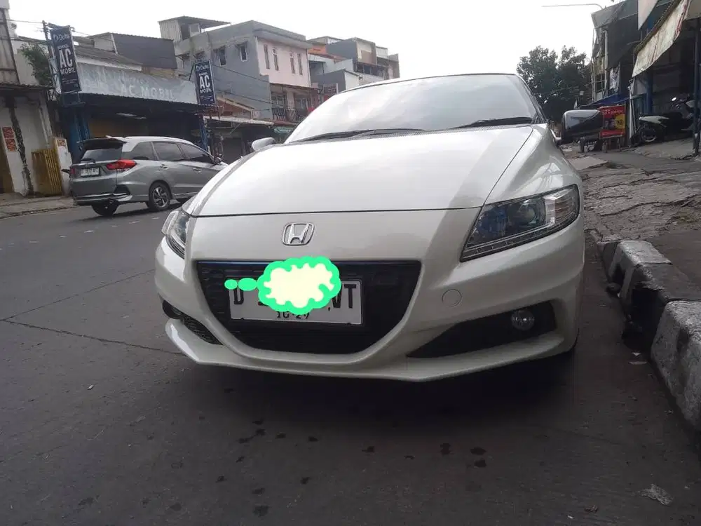 Honda CR-Z 1.5 CVT (HYBRID)