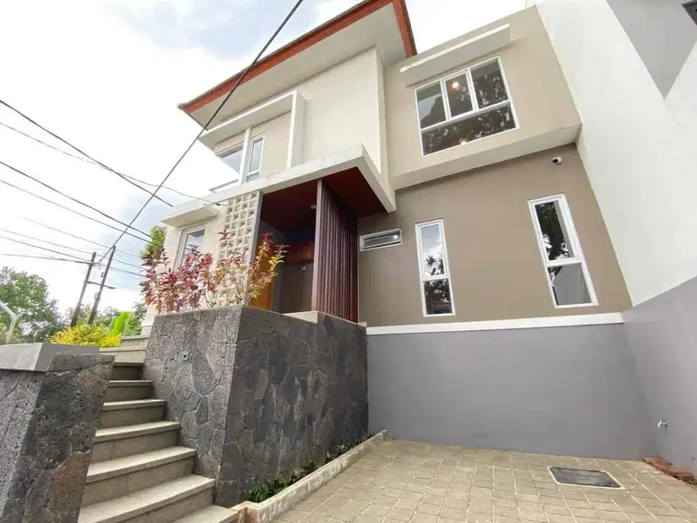 Sewa Rumah Baru Mewah di Sayap Dago Cigadung Bandung