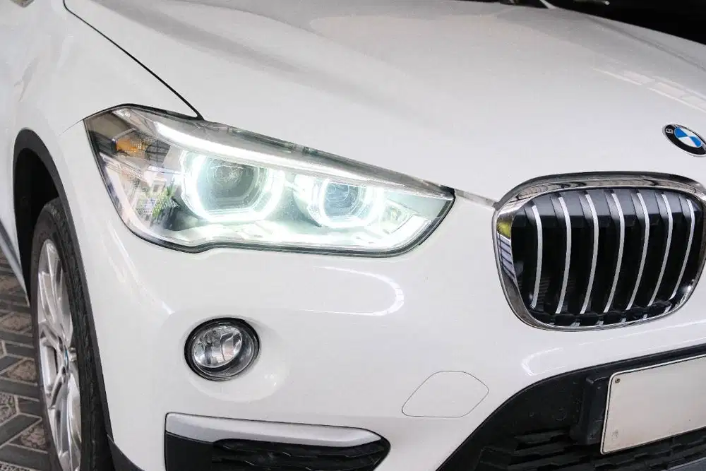 BMW X1 SDRIVE 18i XLINE F48  2019 BMW PUTIH 85KM+