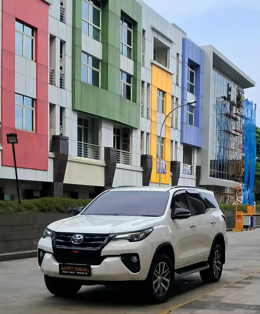 ISTIMEWA!! Toyota Fortuner 2.4 VRZ AT 2017 SUPER