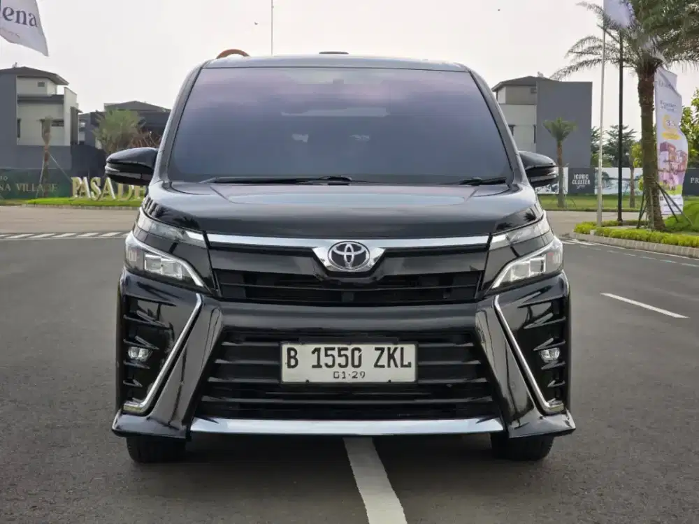 Toyota Voxy 2018 Matic