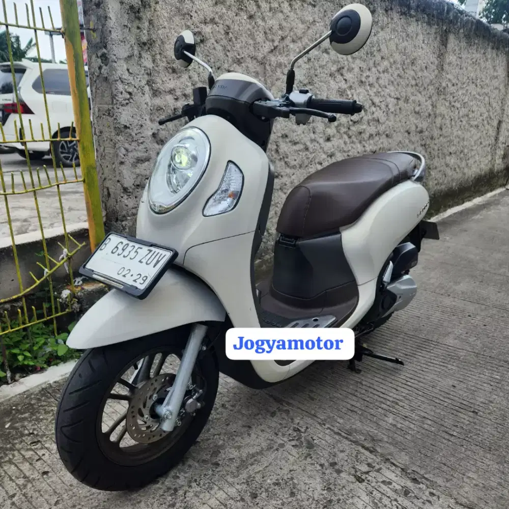 Scoopy prestige 2024 km low