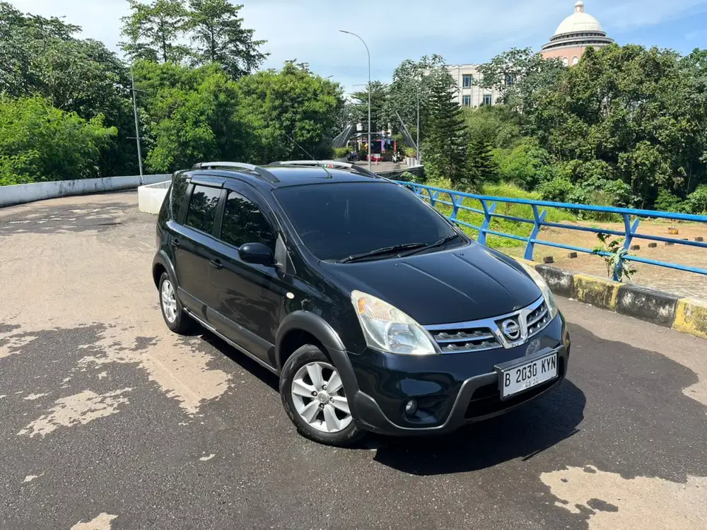 Nissan Livina X-Gear 1.5 AT 2011
