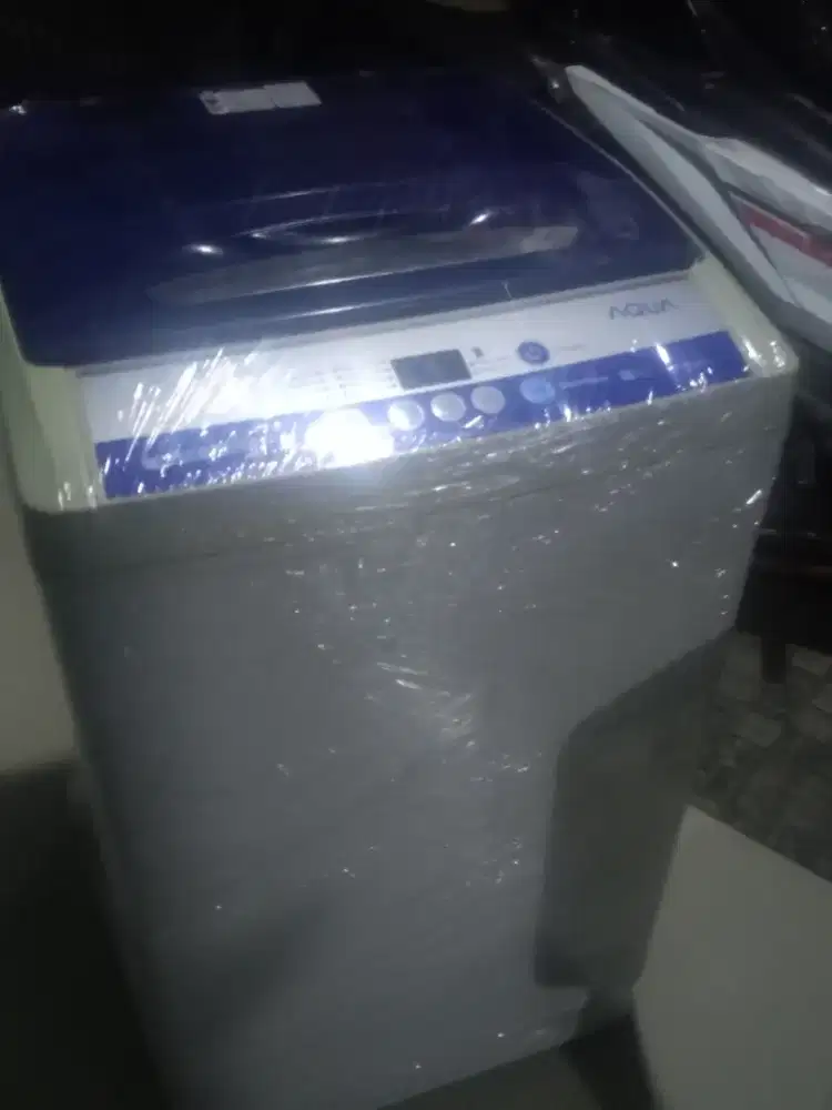 Mesin cuci otomatis satu tabung merk Aqua japan mulus 9kg siap pakai