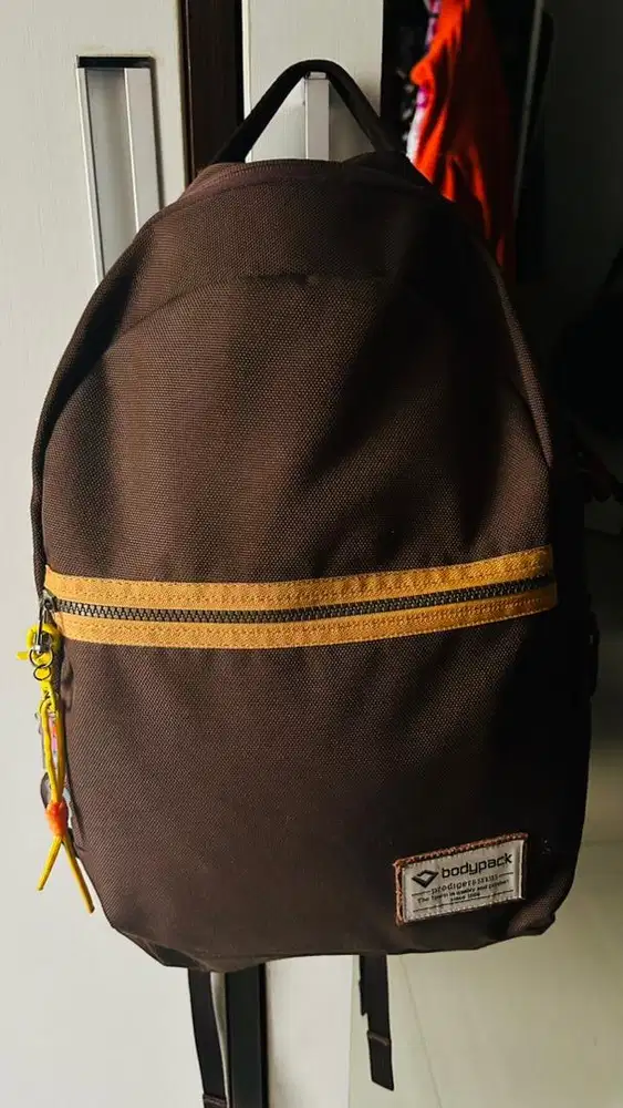 Tas Ransel Muat Laptop 16