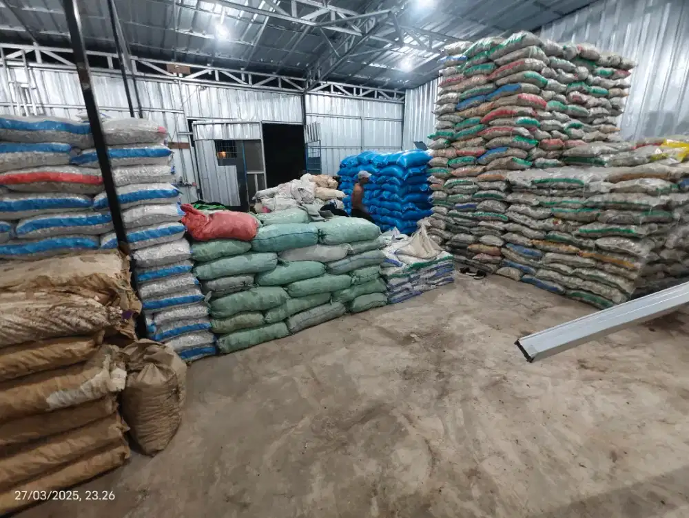 Lowongan Admin Online Shop & Bagian Gudang perlengkapan aquarium